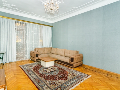 tarqovuda gunluk kiraye evler