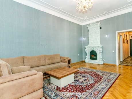 tarqovuda gunluk kiraye evler