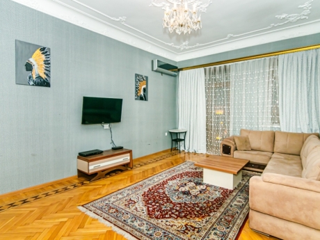 tarqovuda gunluk kiraye evler