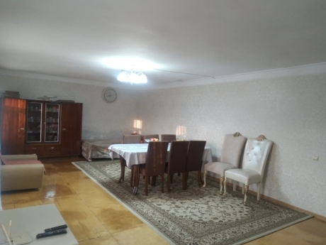 Zaqatala car kendi kiraye evler