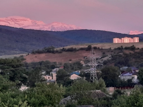 Qubada kiraye evler ayliq